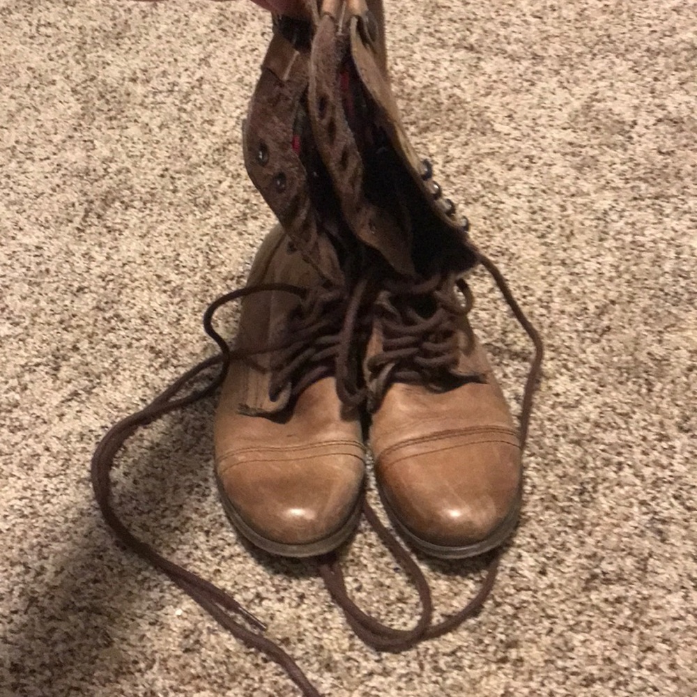 Steve Madden Boots